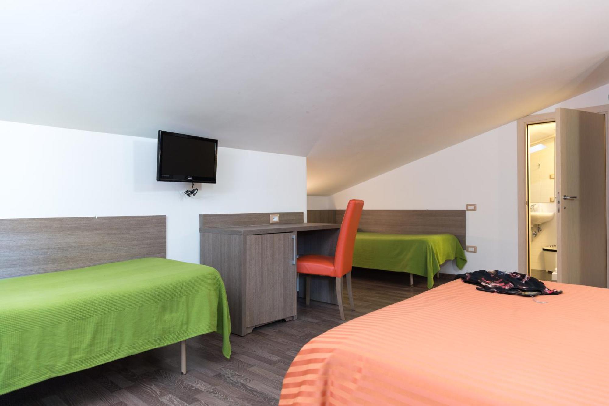 Hotel Miramare Pineto Kültér fotó