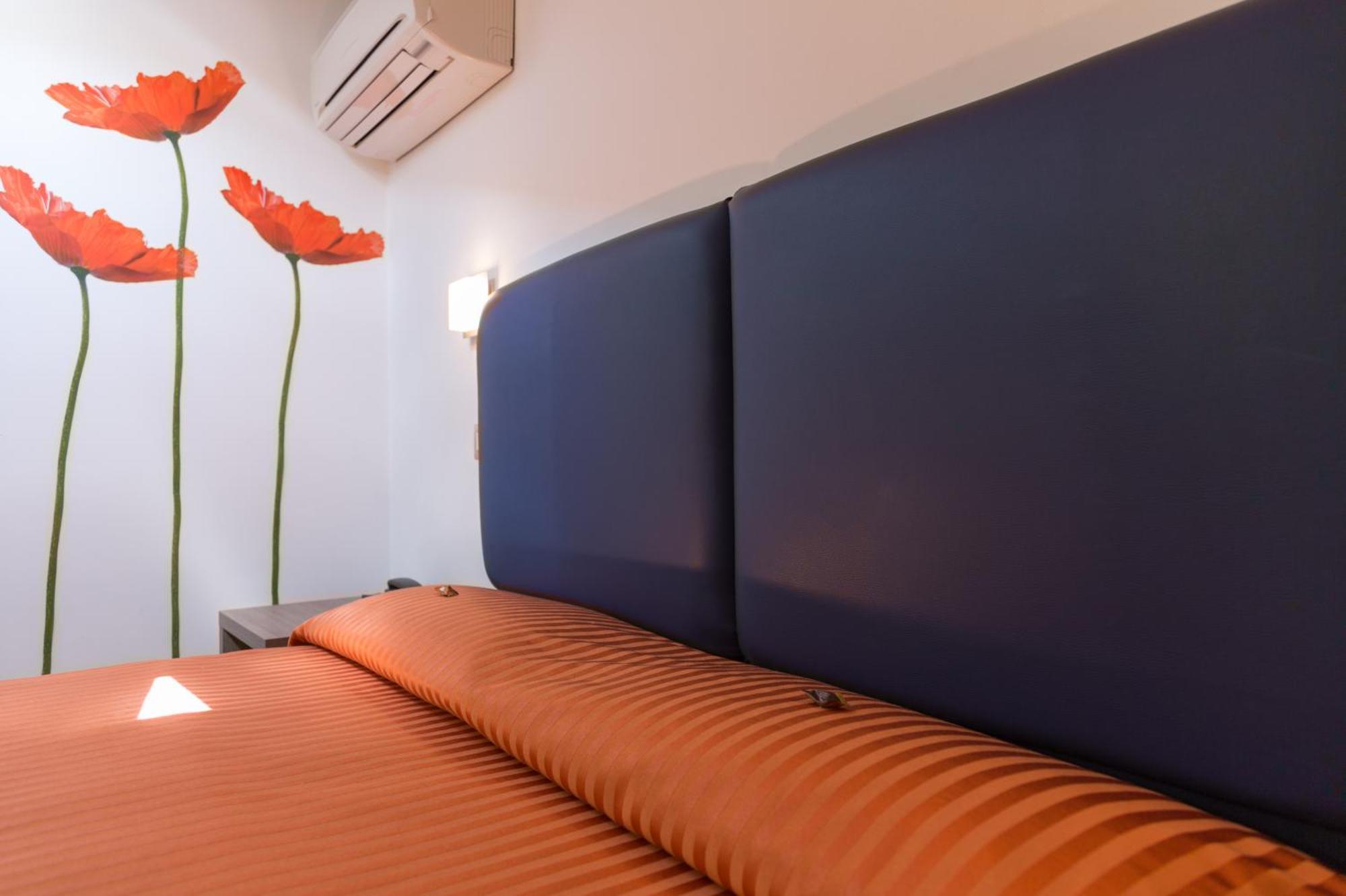 Hotel Miramare Pineto Kültér fotó